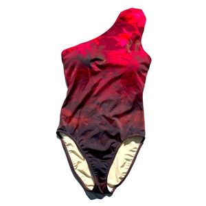 NWT! Red ShapeFX women’s swim suit, size 8.